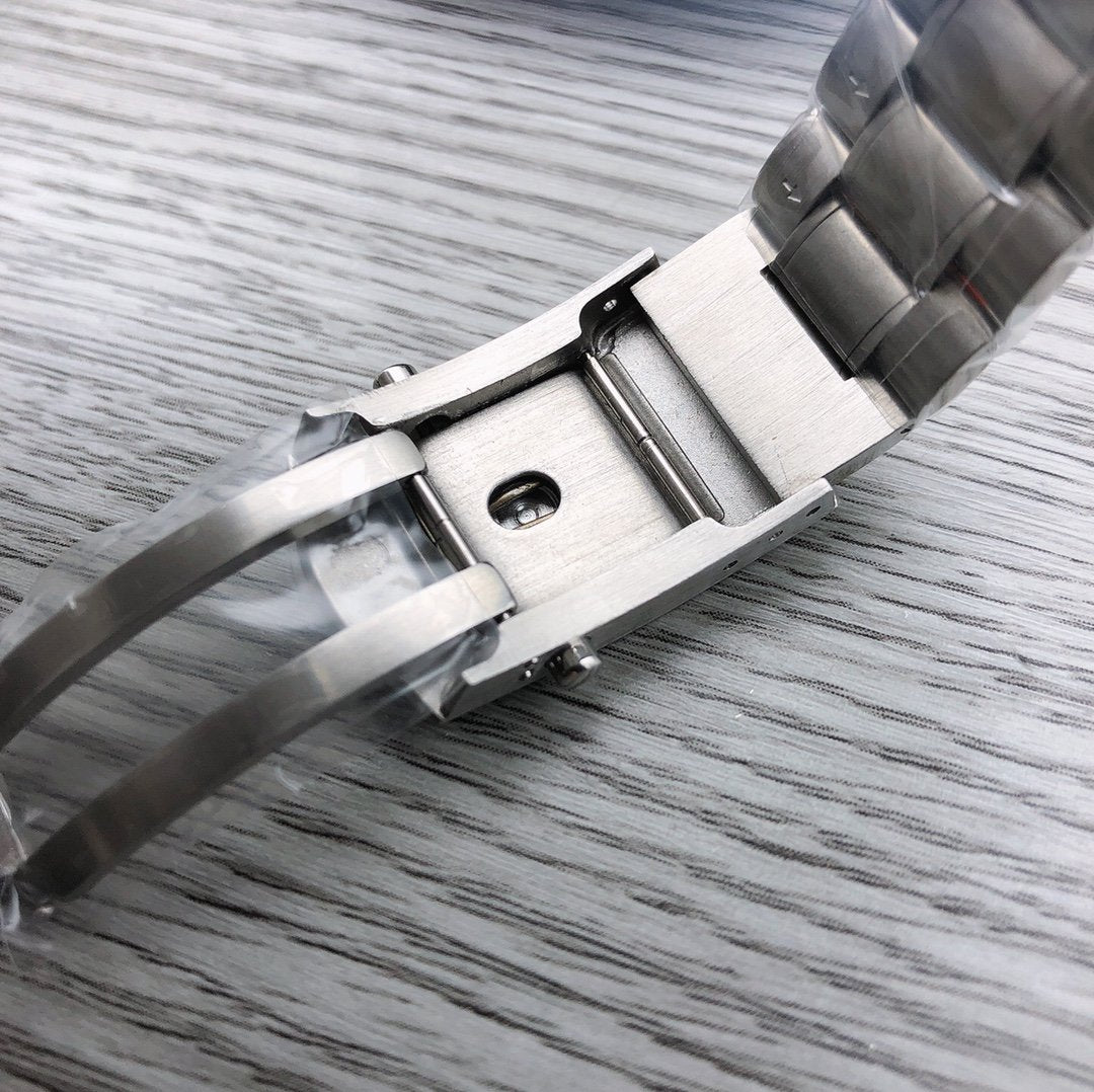 SPEED MASTER MOONWATCH CHRONOGRAPH 42MM BLACK DIAL