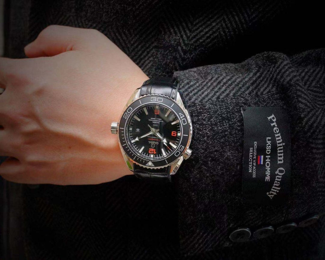 SEAMASTER PLANET OCEAN 600 STEEL BLACK CERAMIC LEATHER