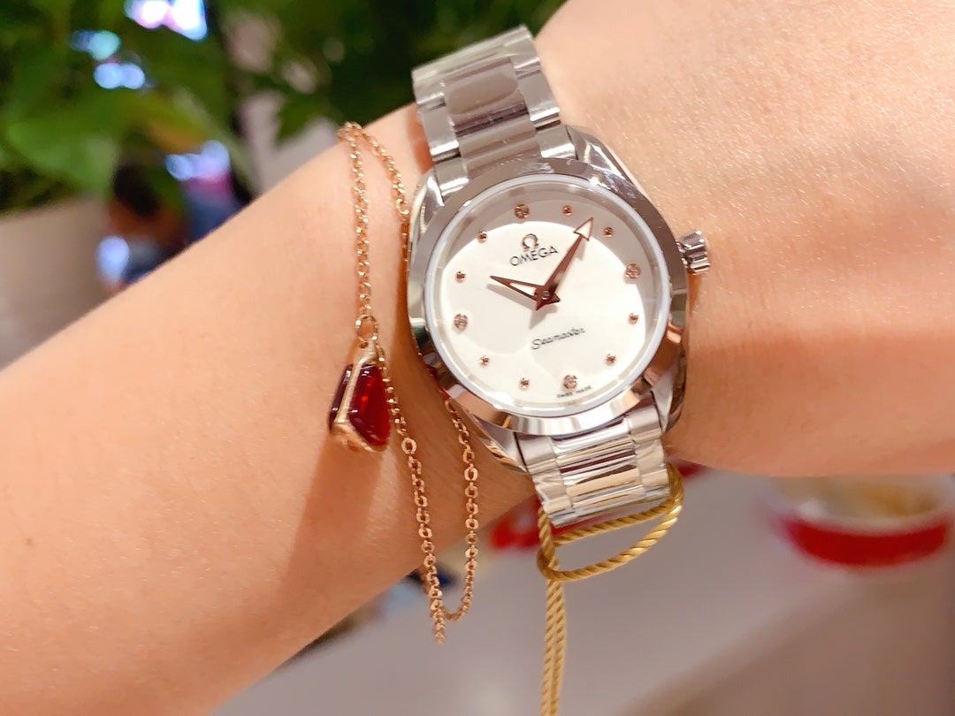 AQUA TERRA 28MM QUARTZ STEEL WHITE DIAL