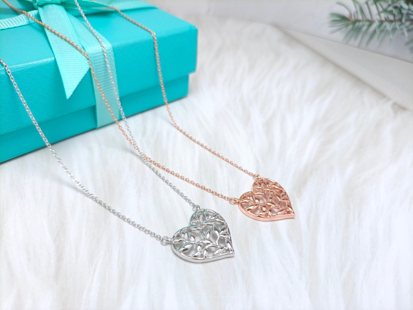 HEART LEAF PEDANT NECKLACE