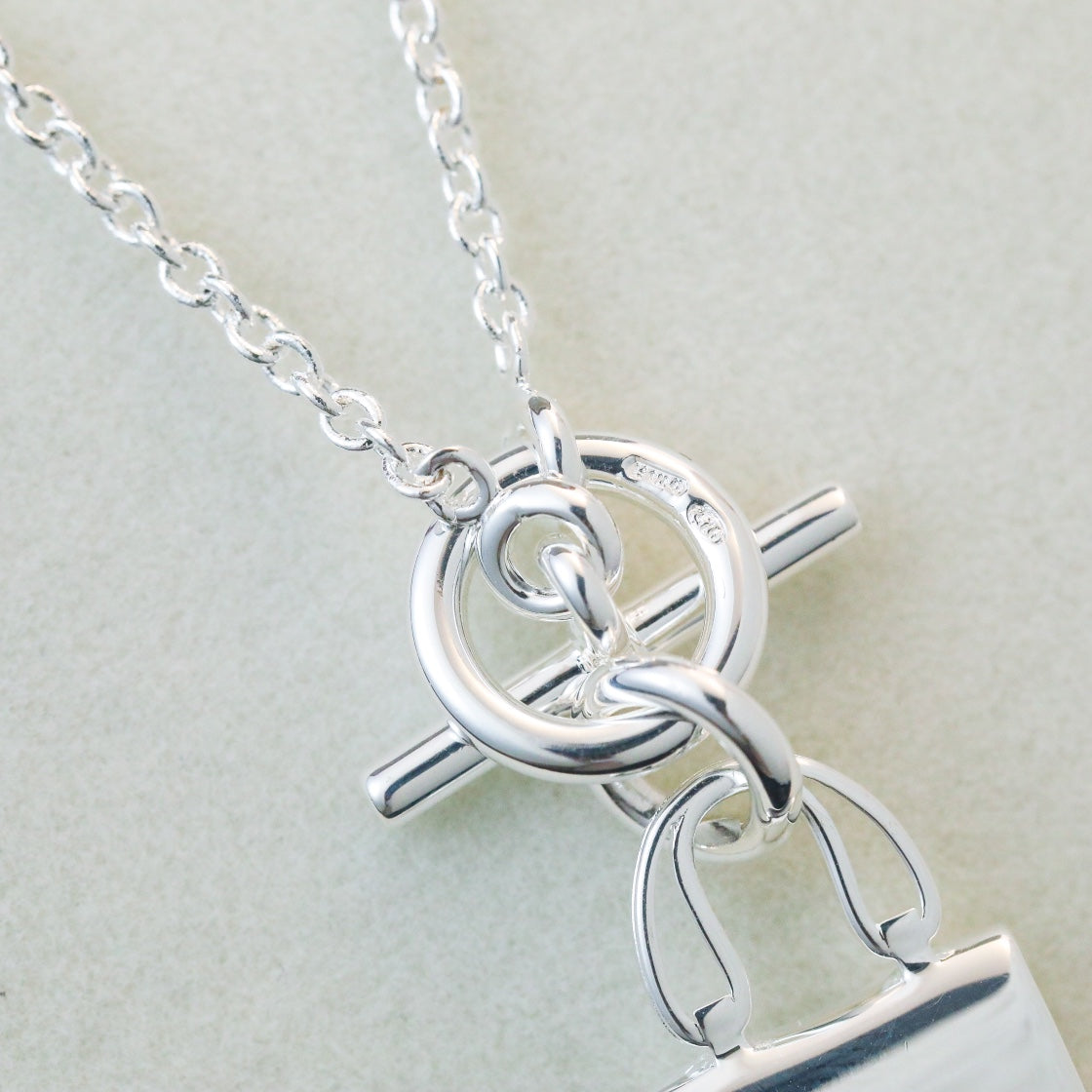 POP H PEDANT SILVER NECKLACE