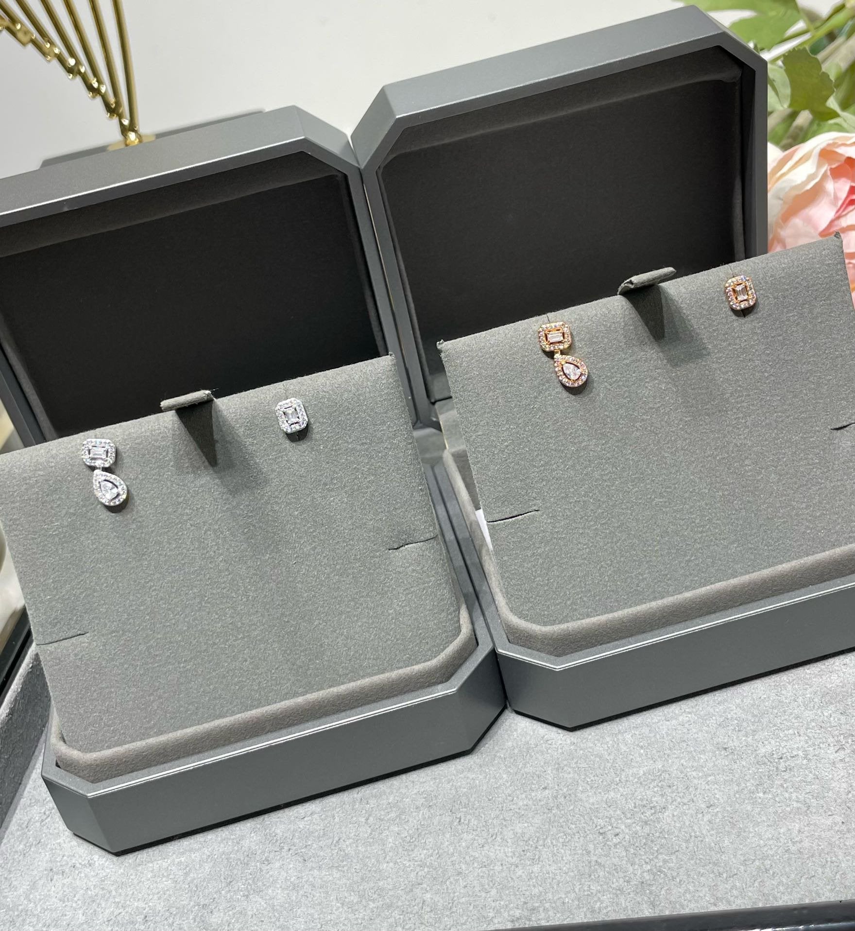 MY TWIN 2+1 DIAMOND STUD EARRINGS