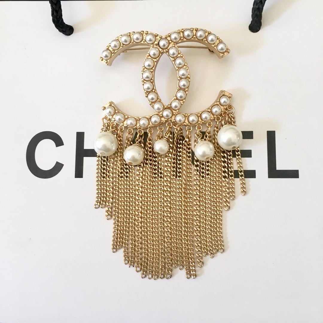 CC Brooch 156987