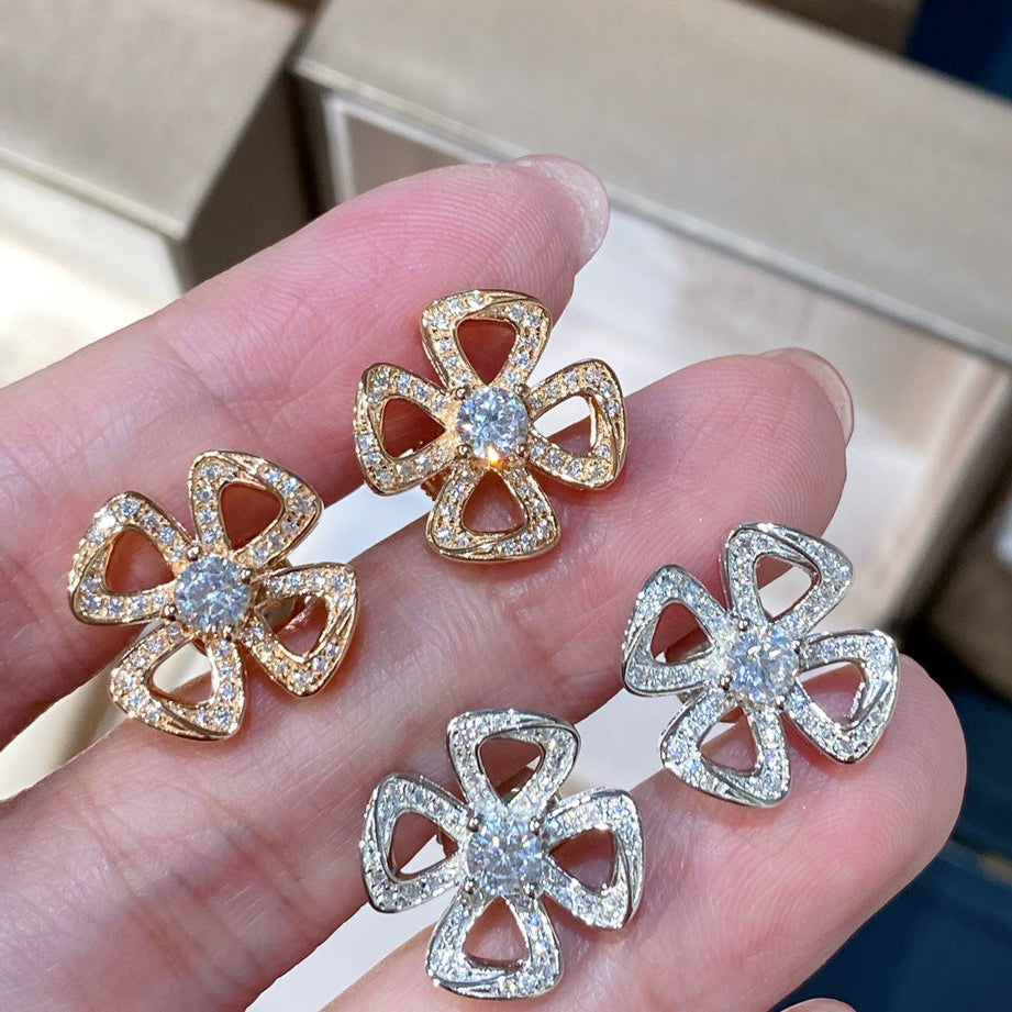 BVL FIOREVER DIAMOND STUD EARRINGS