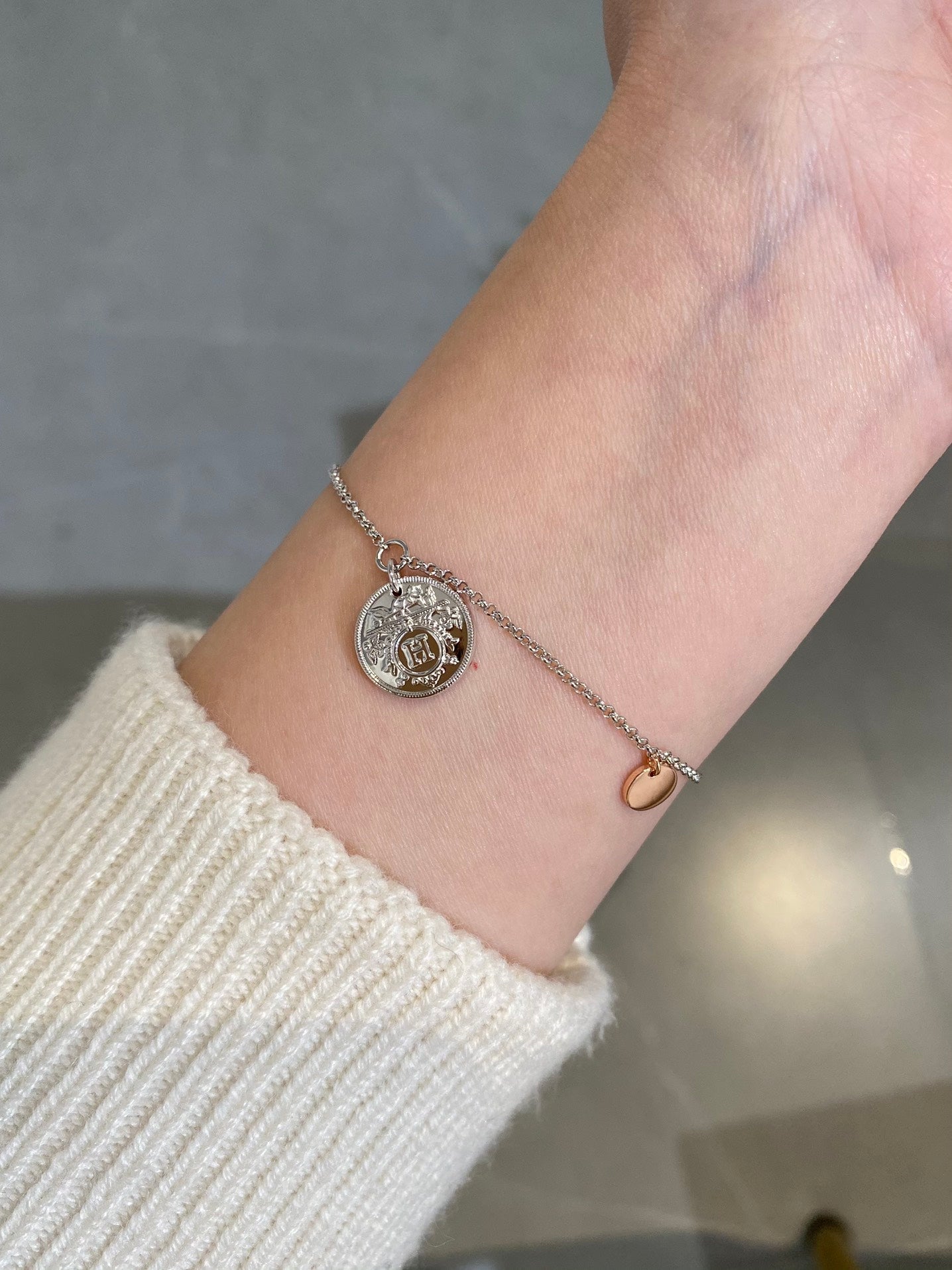 H Classic Sliver Coin Bracelet