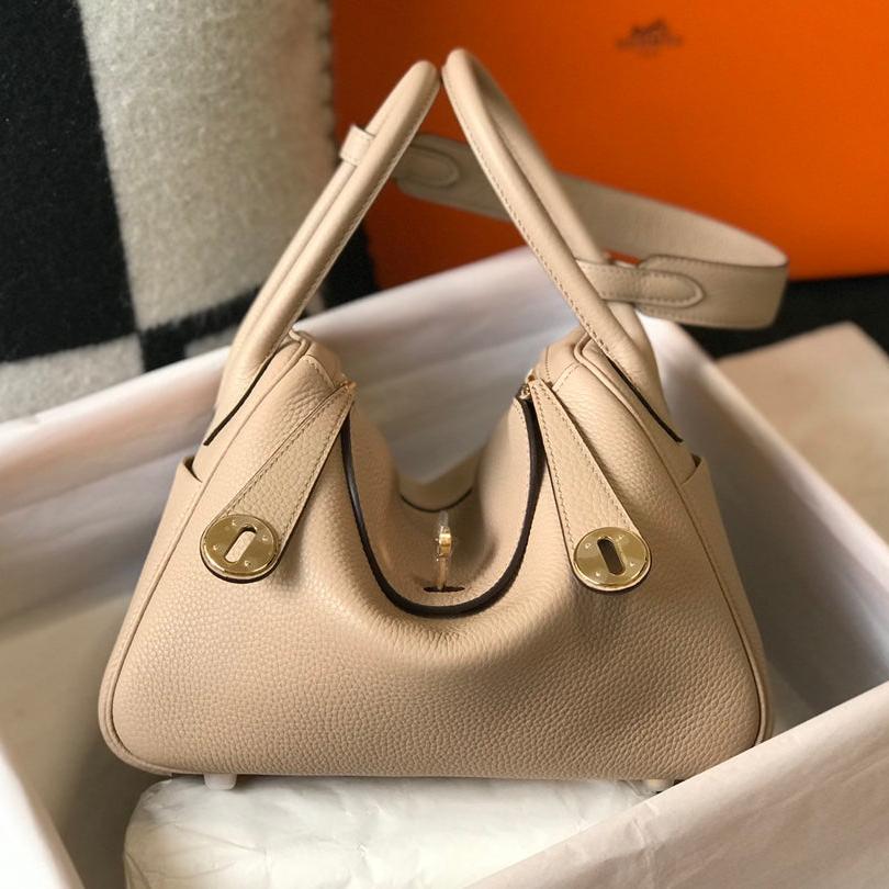 HM LINDY 30 BAG BEIGE TAURILLON CLEMENCE LEATHER