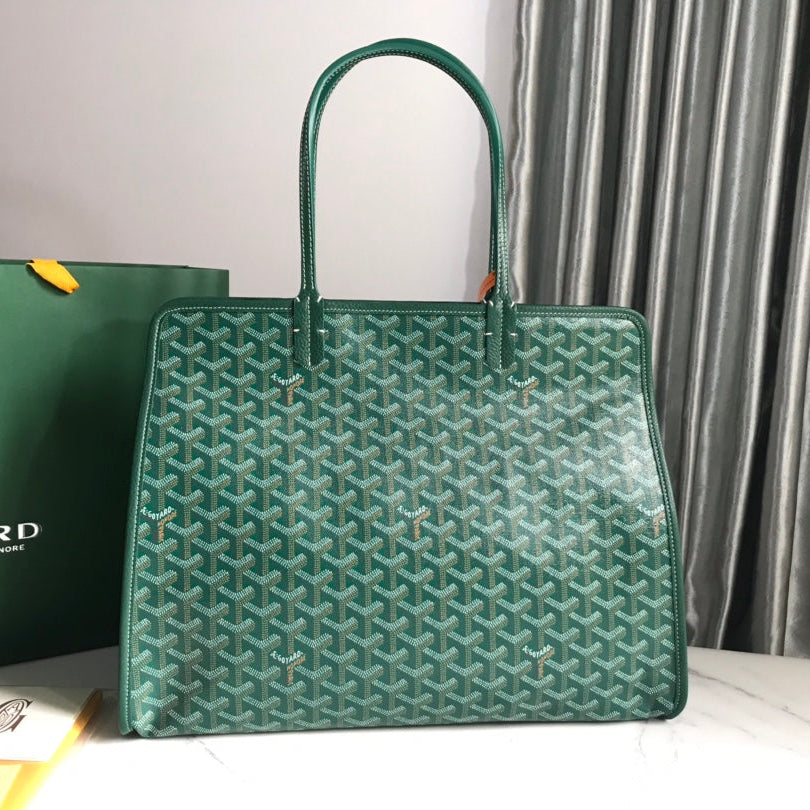 HARDY PM BAG 40 IN GREEN GOYARDINE CANVAS AND TAURILLON LEATHER TRIM