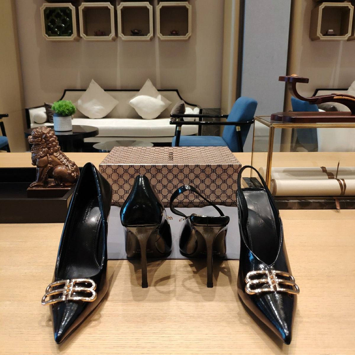 Balenciaga 26s High Heel 100 Black Patent Leather Gold Logo 681183