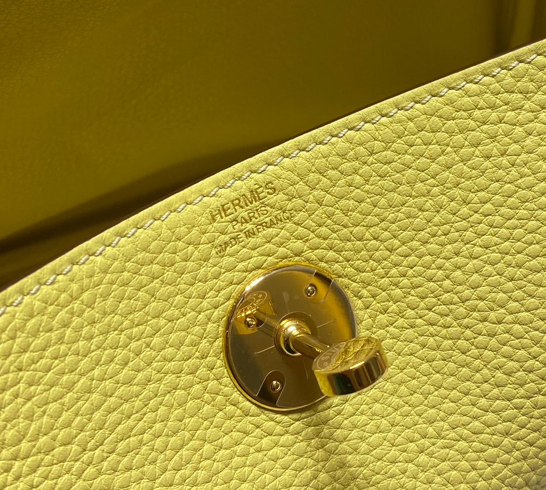 HM LINDY 30 BAG LEMON TAURILLON CLEMENCE LEATHER