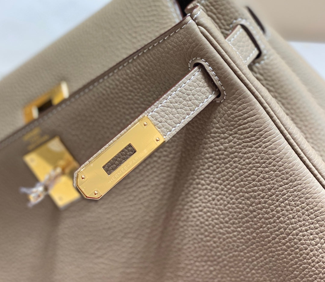 HM KELLY 28CM BROWN TOGO GOLD HARDWARE