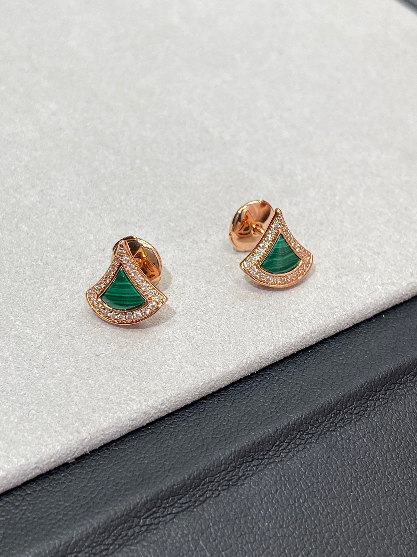 DIVAS DREAM EARRINGS PINK GOLD DIAMOND