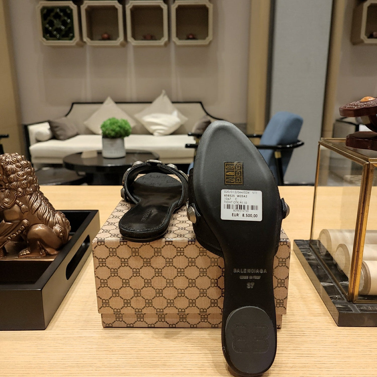 Balenciaga 26s Flat Slippers Black Canvas Leather  681306