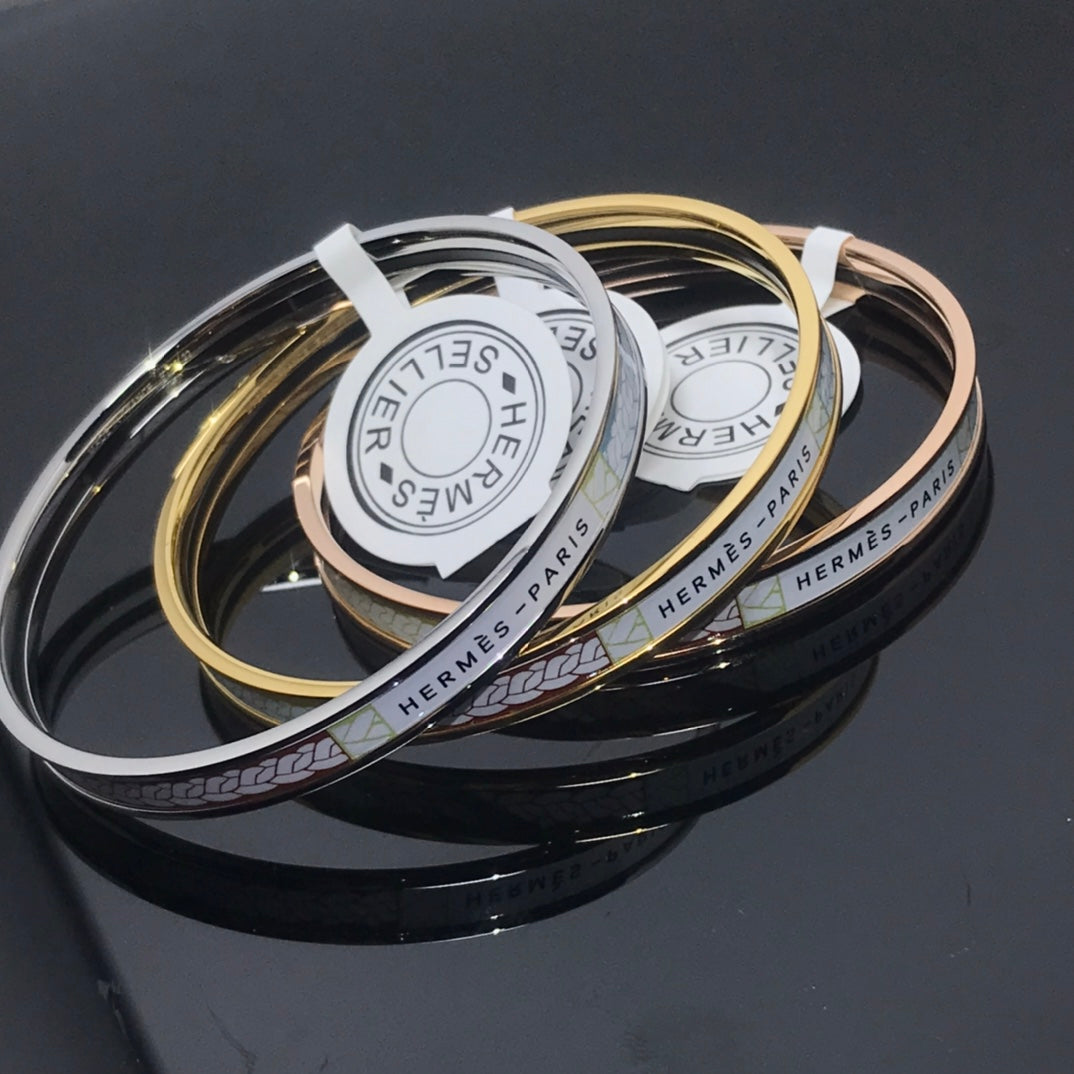 H Enamel Bangle White Blue Red Bracelet