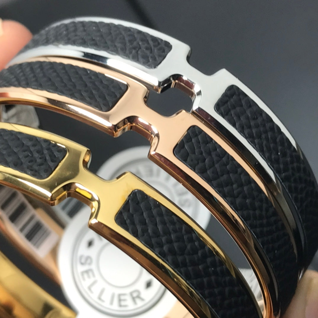 H Pig Nose Black Bracelet