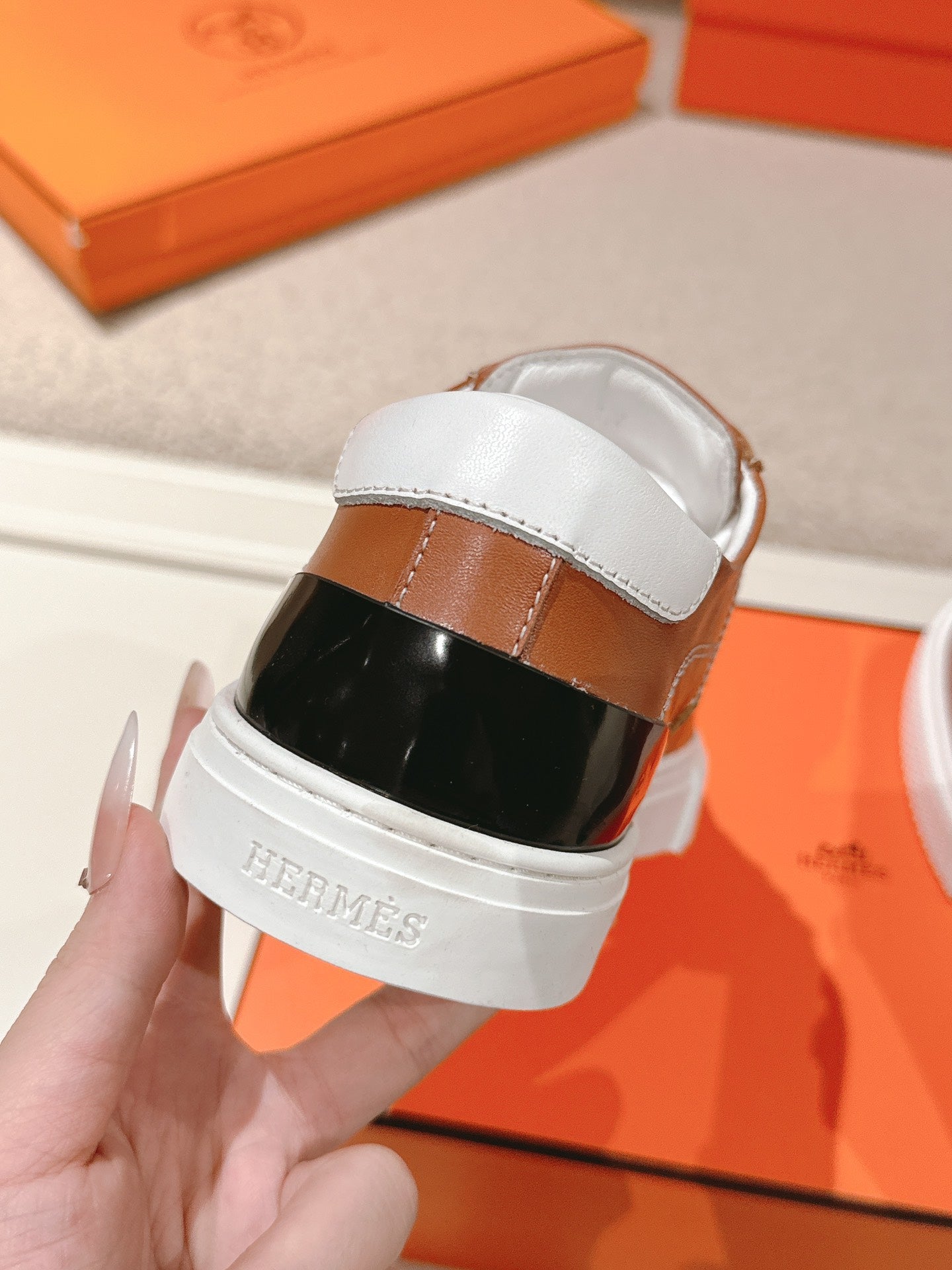 HM 25ss Sneakers Brown Cowhide 577535