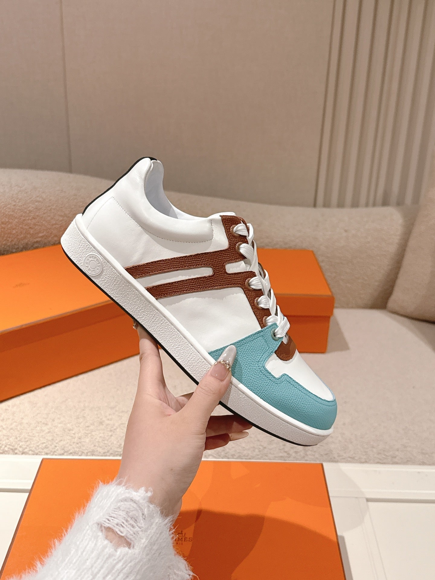 HM 25ss Sneakers White Blue Brown Cowhide 577547