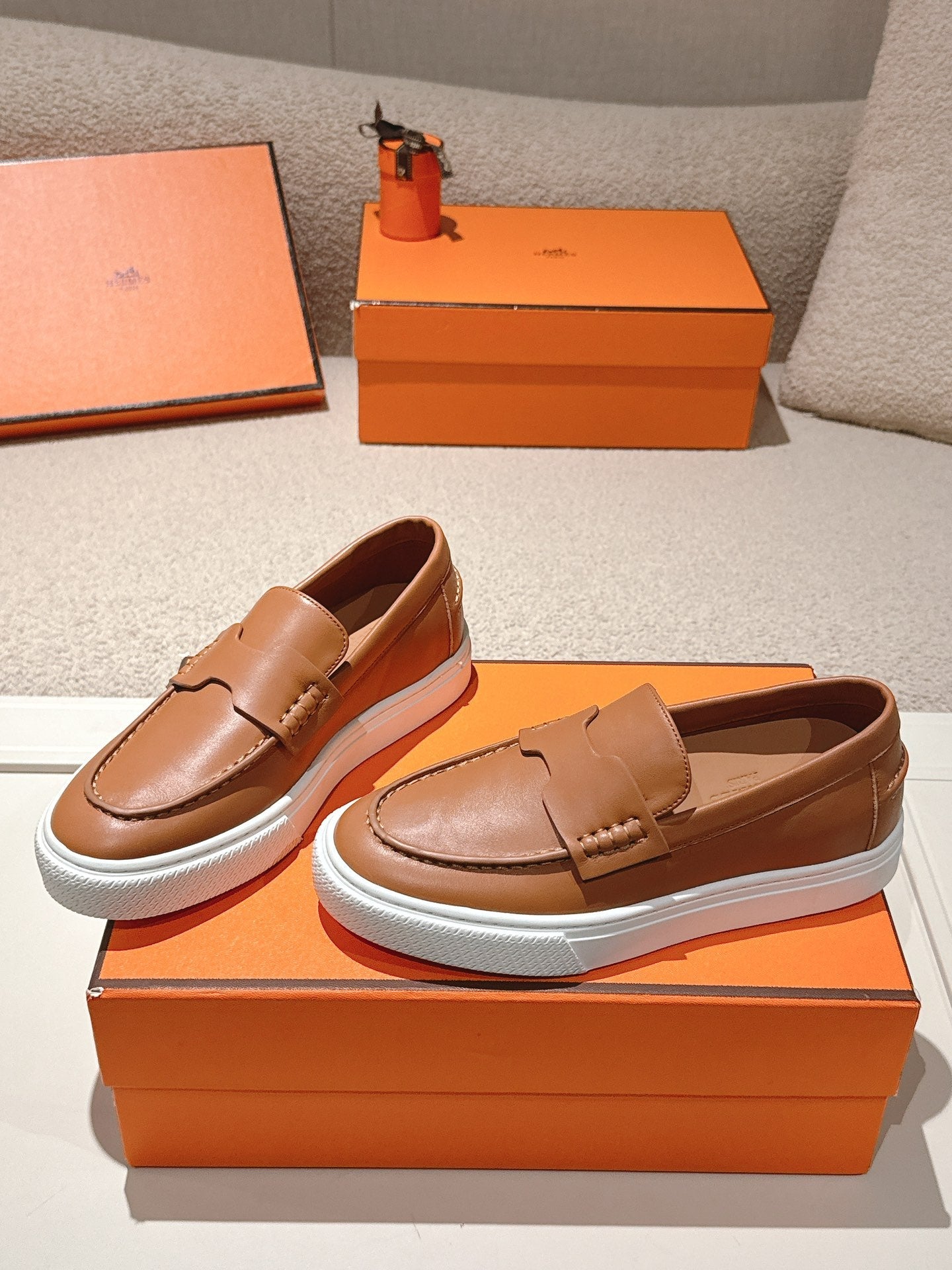 HM 25ss Platform Loafers Camel Brown Sheepskin 577173