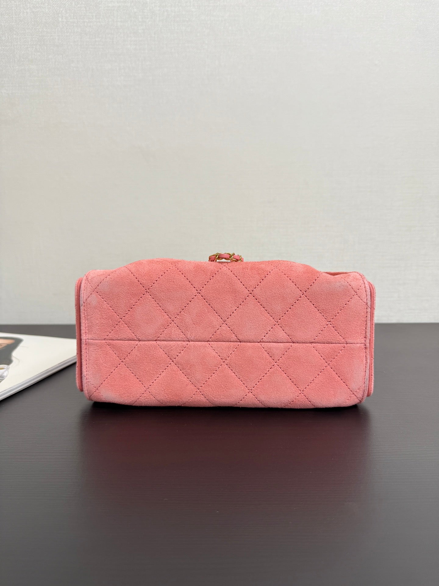 Chanel 2026 Hobo Bag 22cm Pink Suede