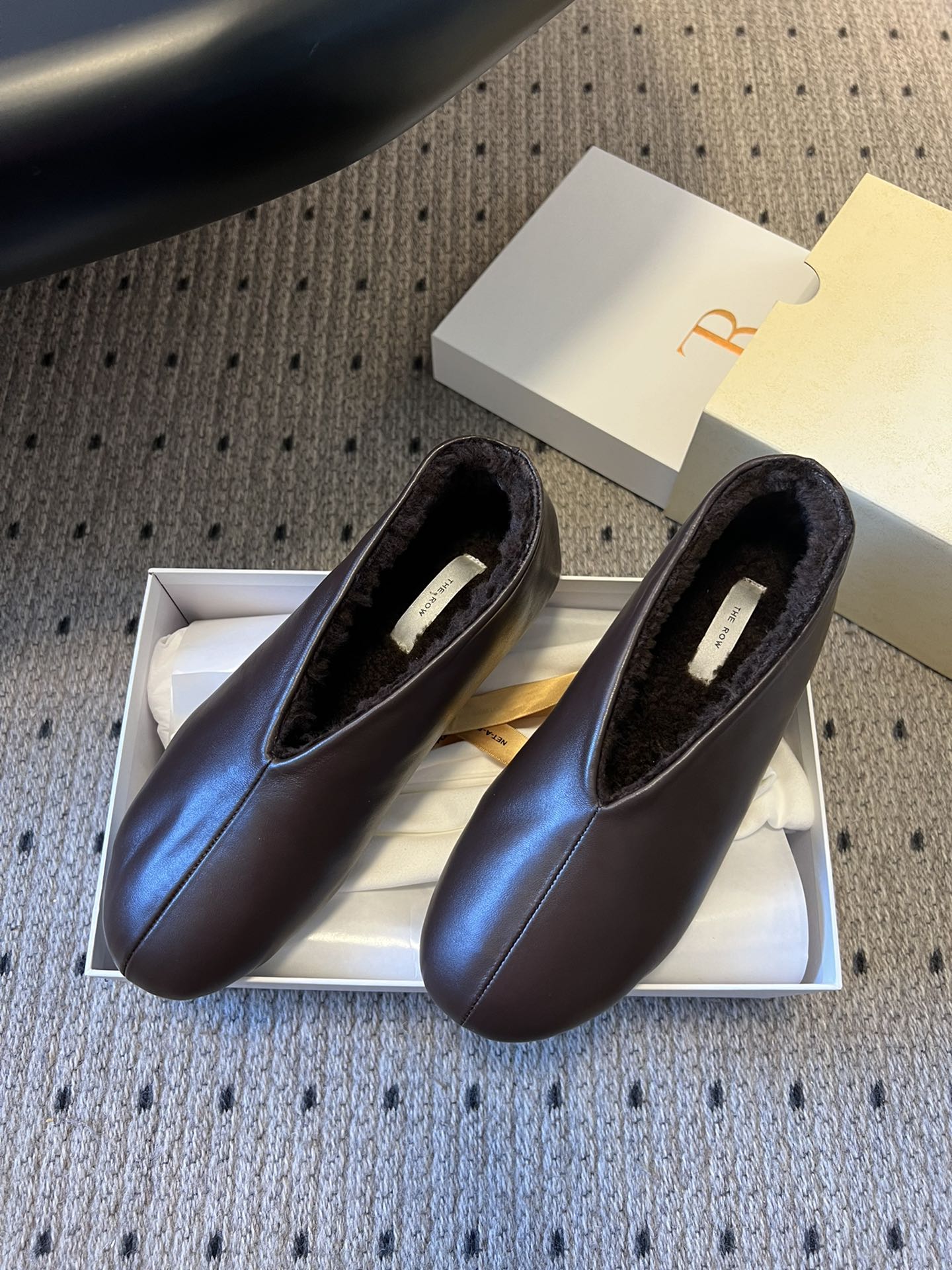 The Row 2025 Stella slip-on Shoe Dark Brown Sheepskin Wool 561641