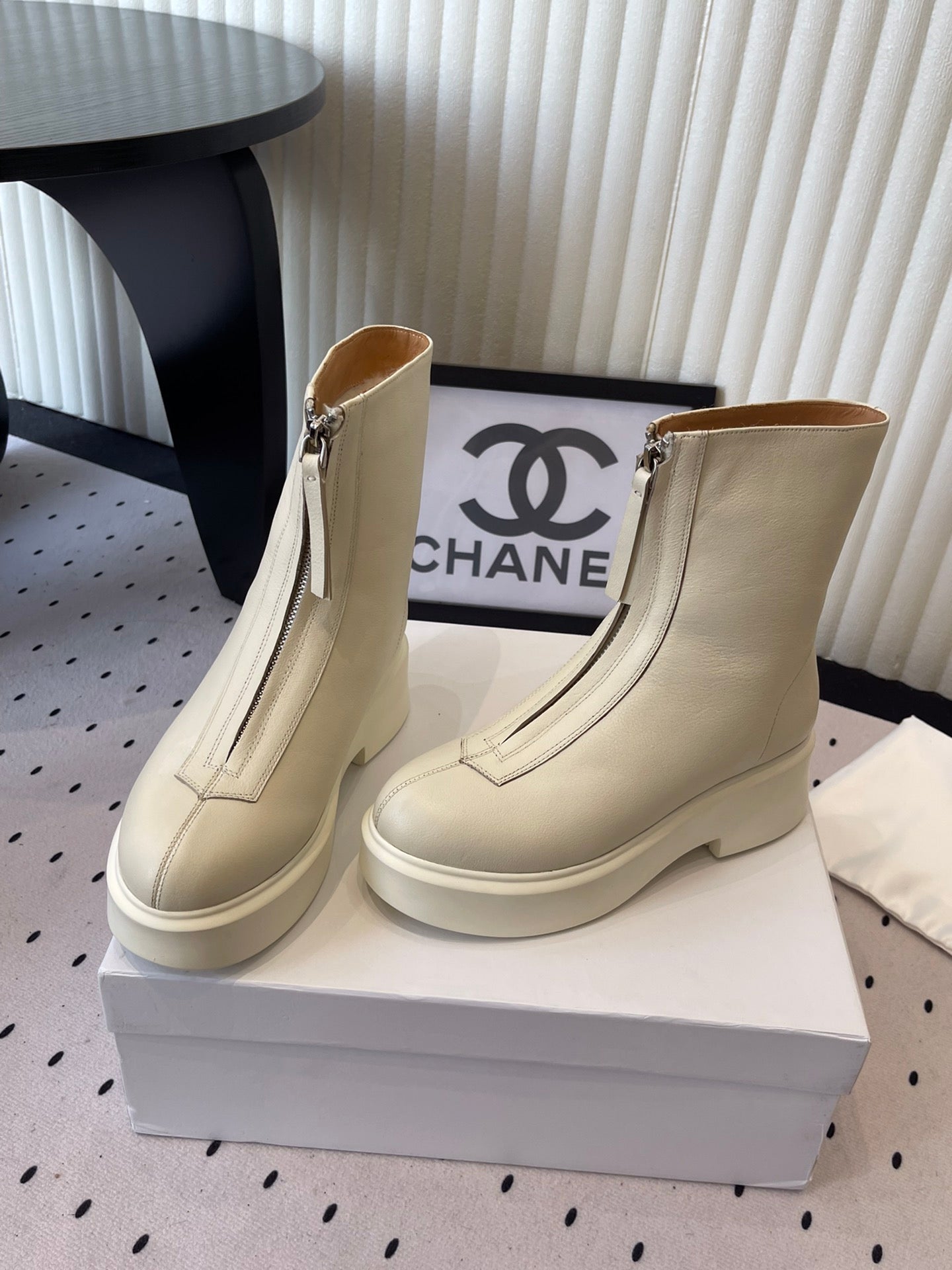 The Row 2025 Zipped Ankle Boot White Cowhide 554601