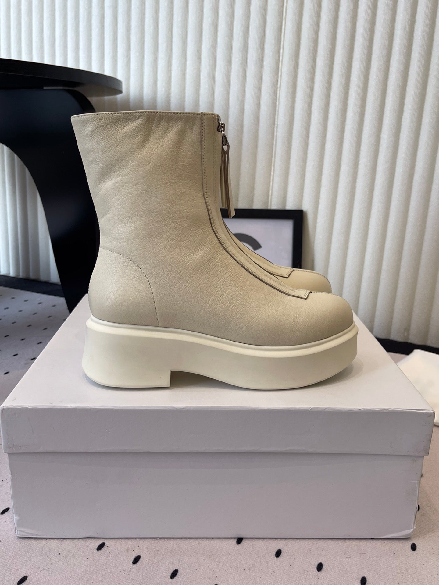 The Row 2025 Zipped Ankle Boot White Cowhide 554601