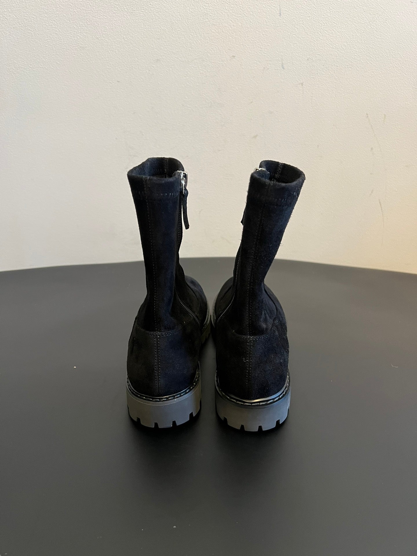 The Row 2025 Boot Black Suede 561644