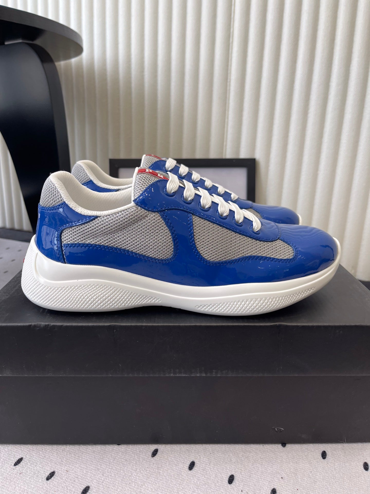 Pra 2025 Sneaker Blue mix Gray Patent Leather Mesh 554575