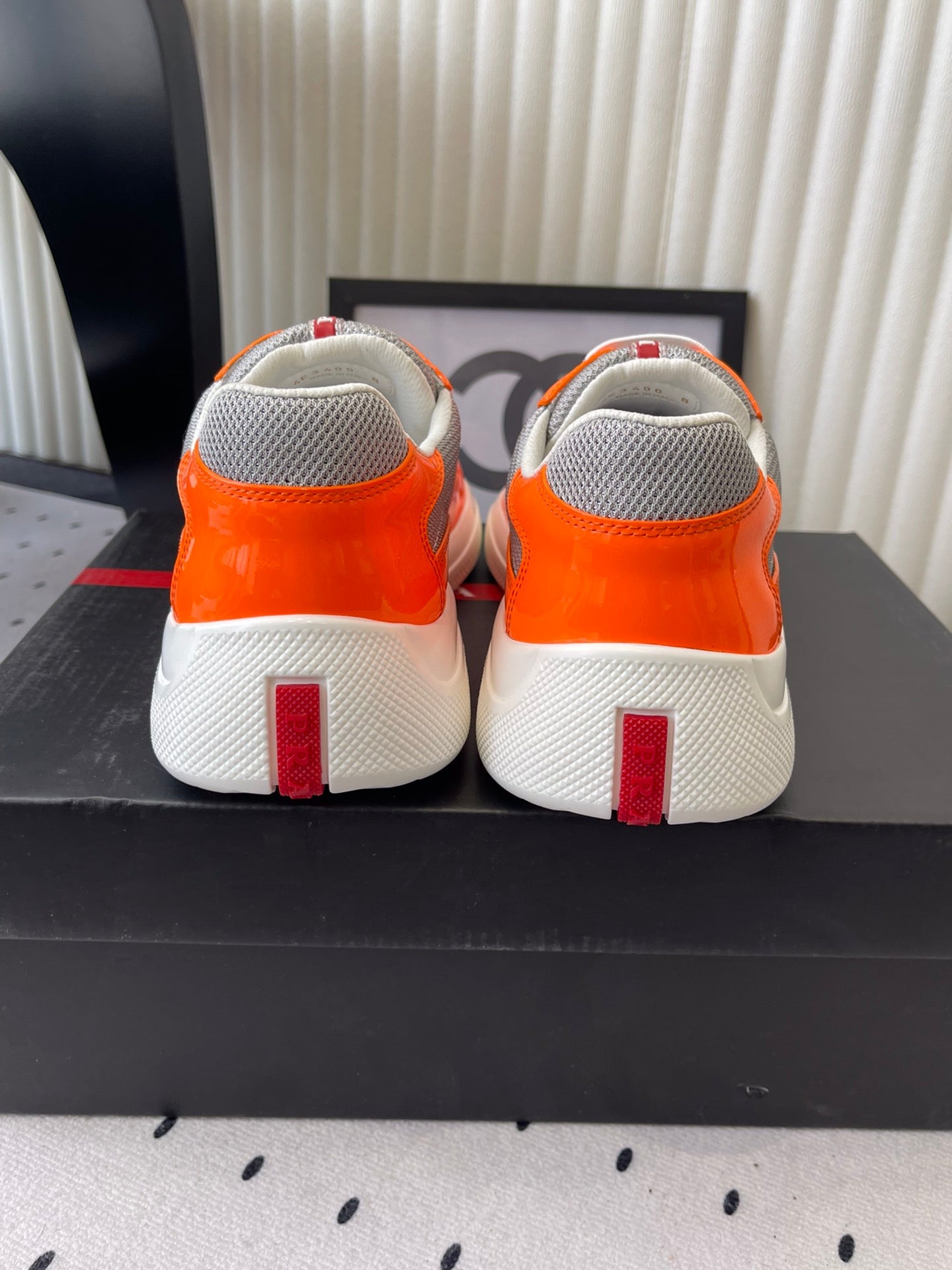Pra 2025 Sneaker Orange mix Gray Patent Leather Mesh 554581