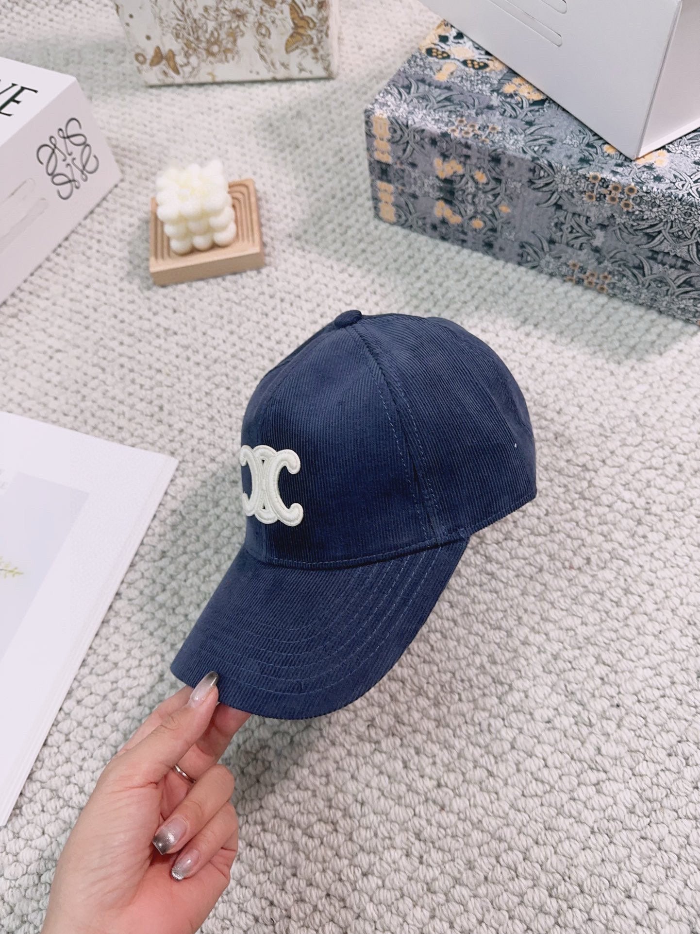 Celin Cap Blue Velvet