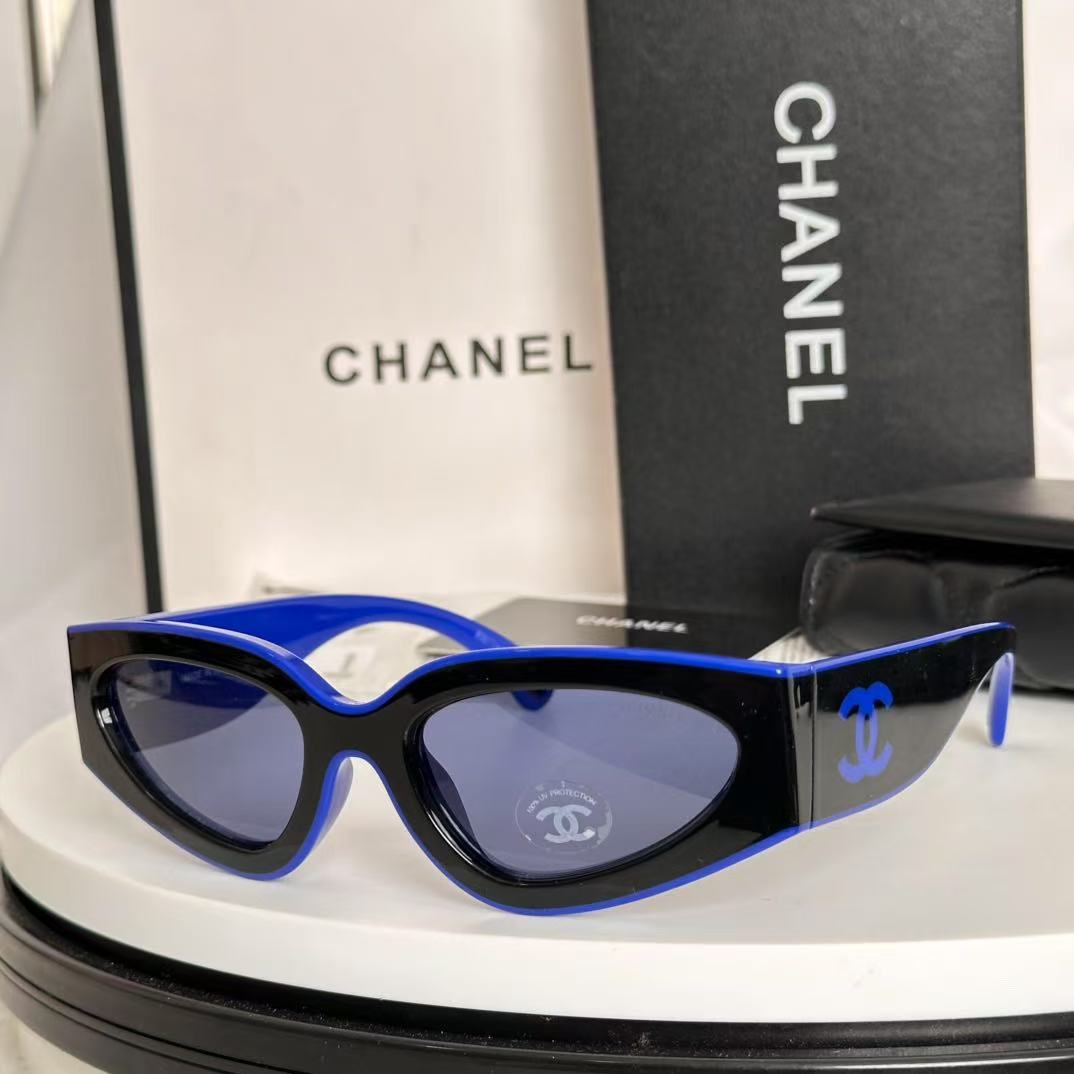 Chanel Sunglasses 06