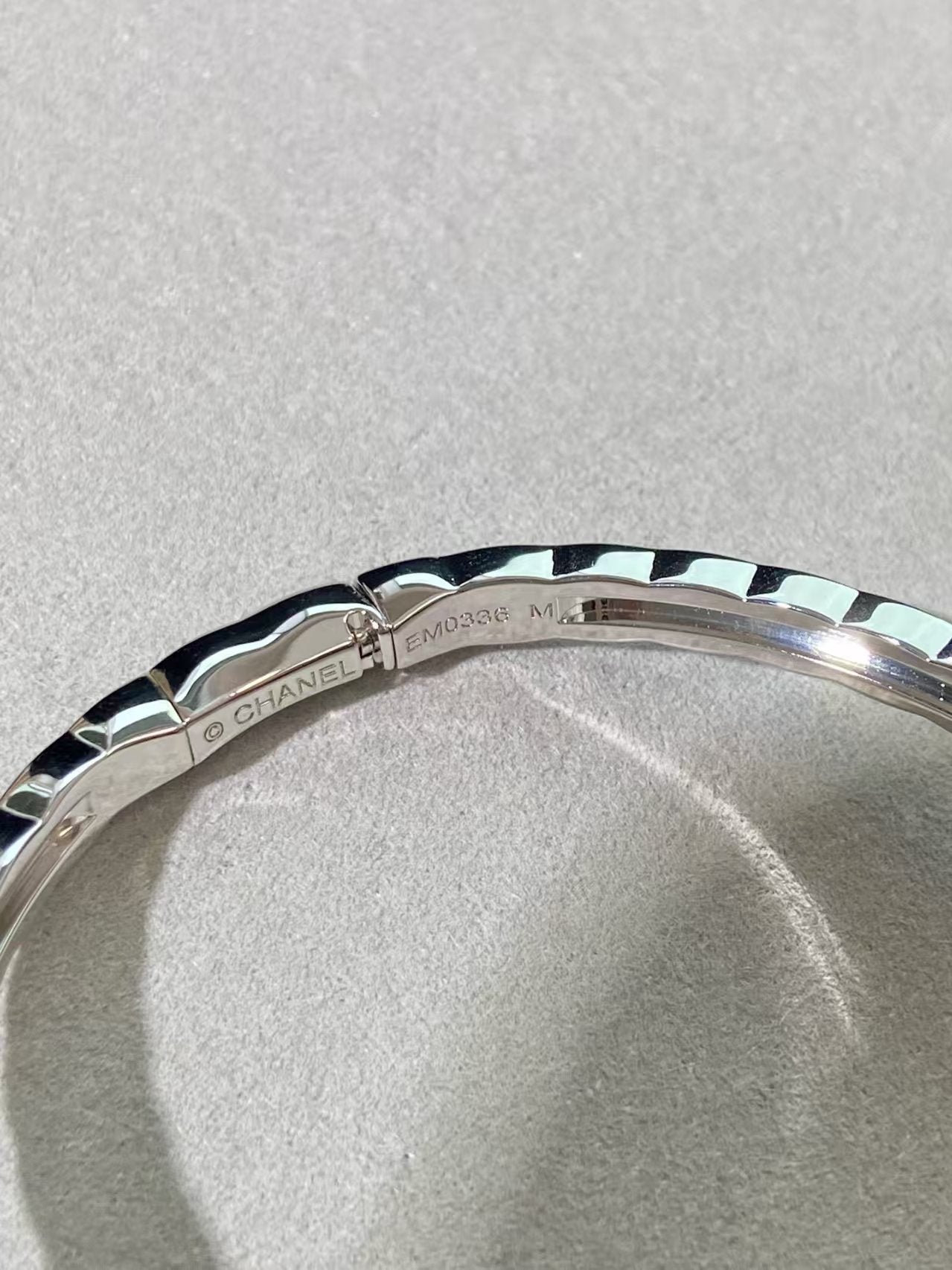 CHANEL COCO CRUSH BRACELET