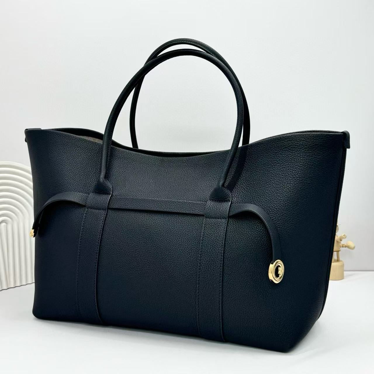 Loro Piana Ghiera Tote 40cm Bag Deep Blue Calfskin