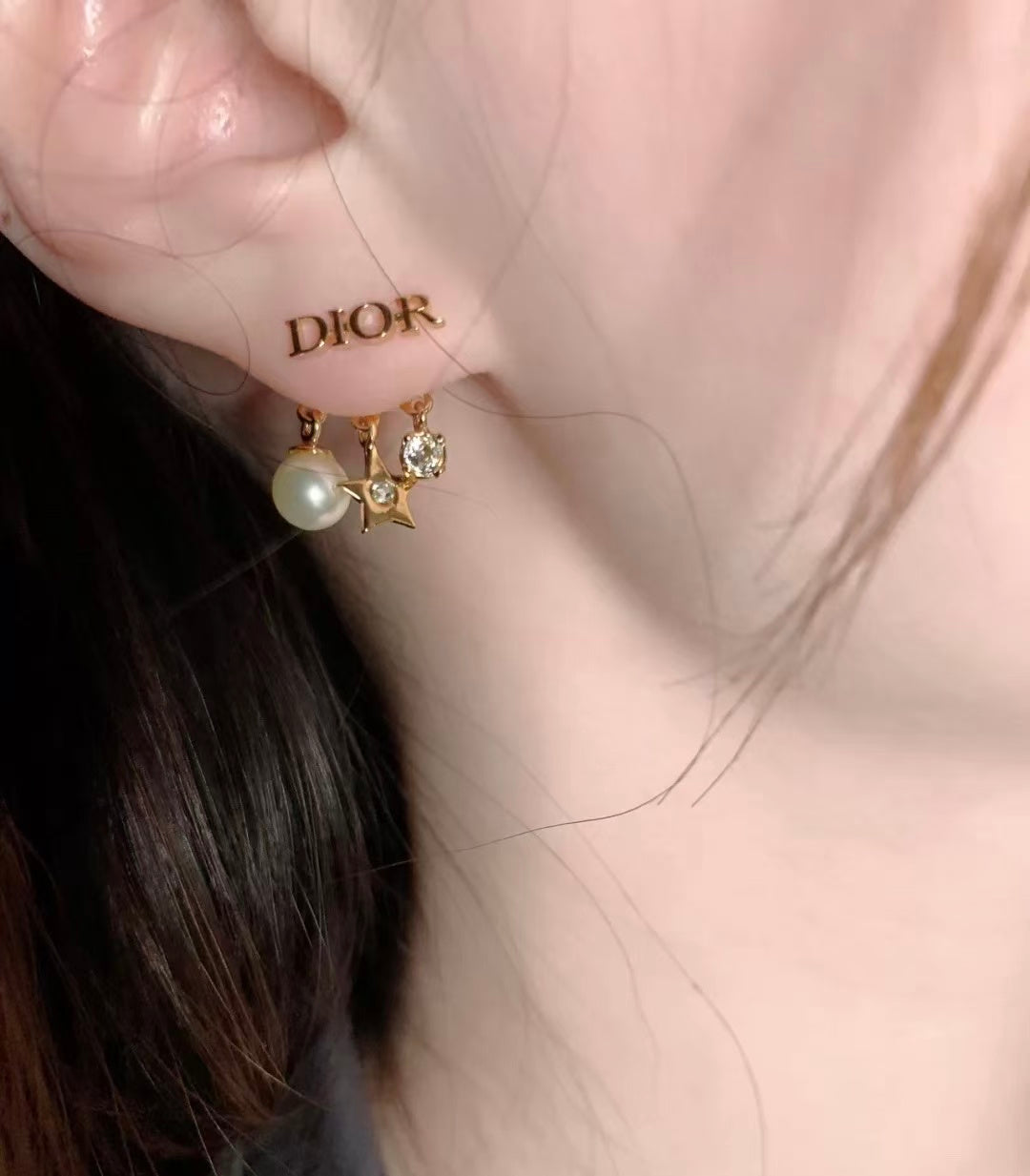 CD DioRevolution Earrings Gold-Finish Metal