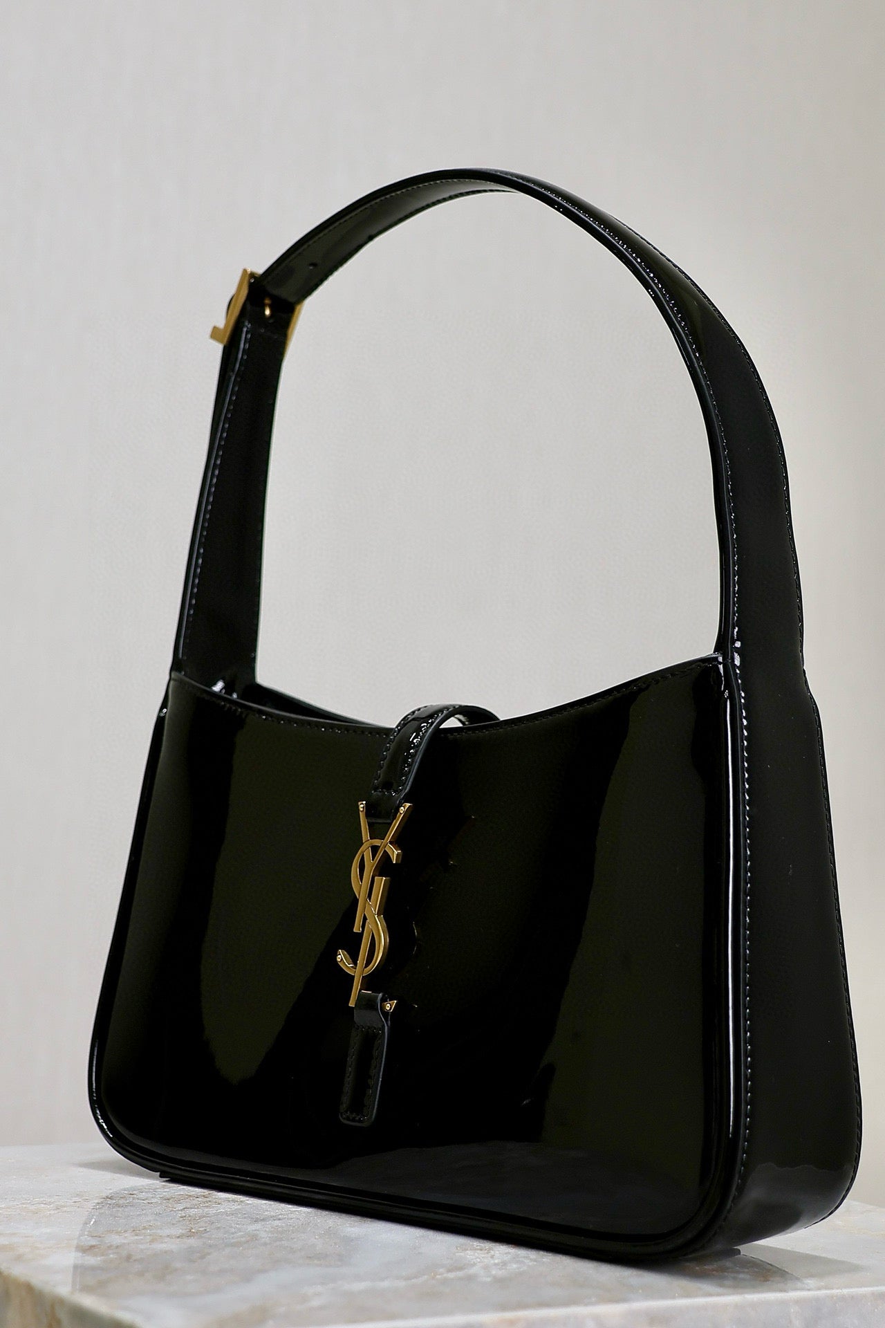 YSL 2025 Le5A7 Bag 25cm Black Gold Patent Leather