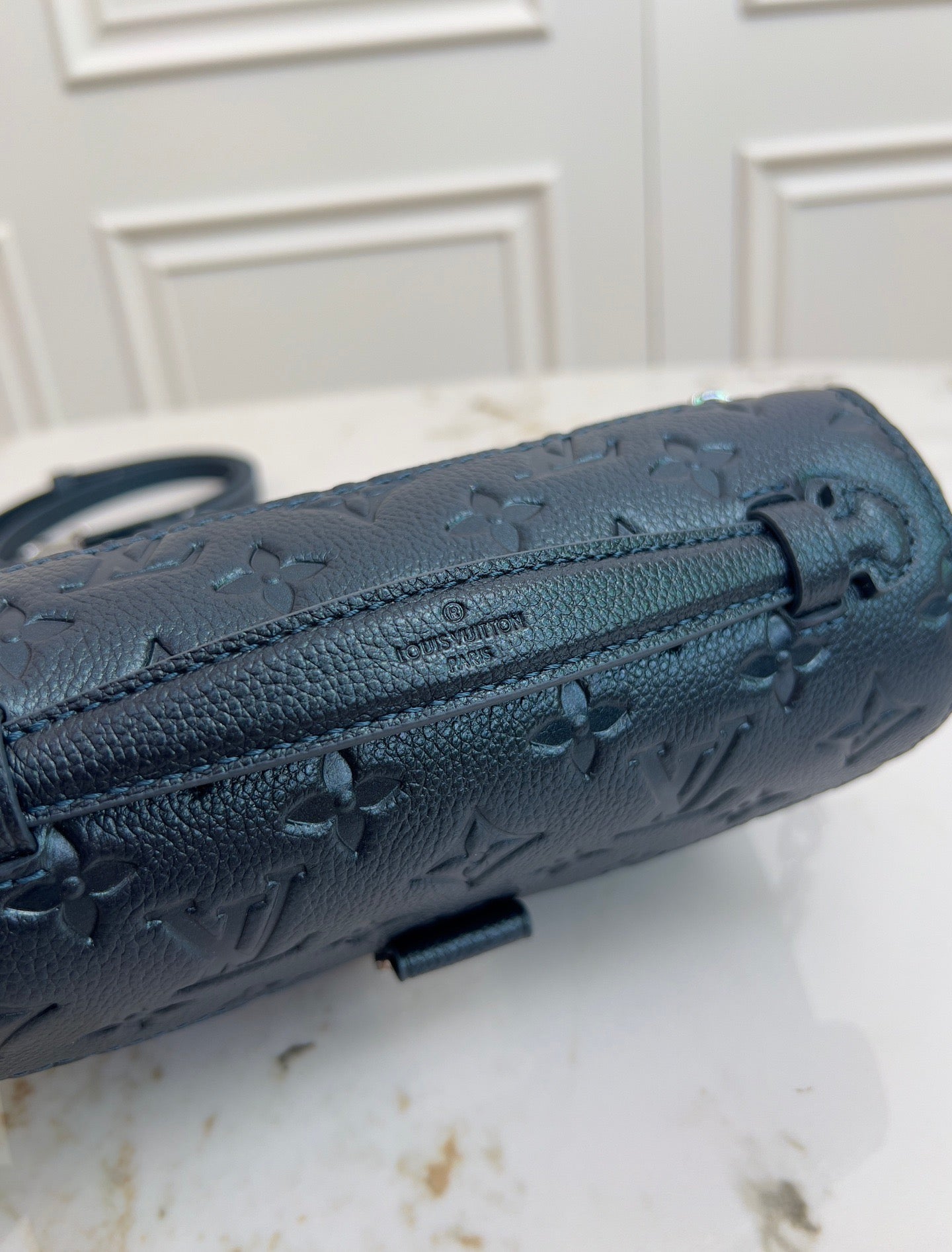 LV Pochette Metis East West Bag Black Silver Cowhide