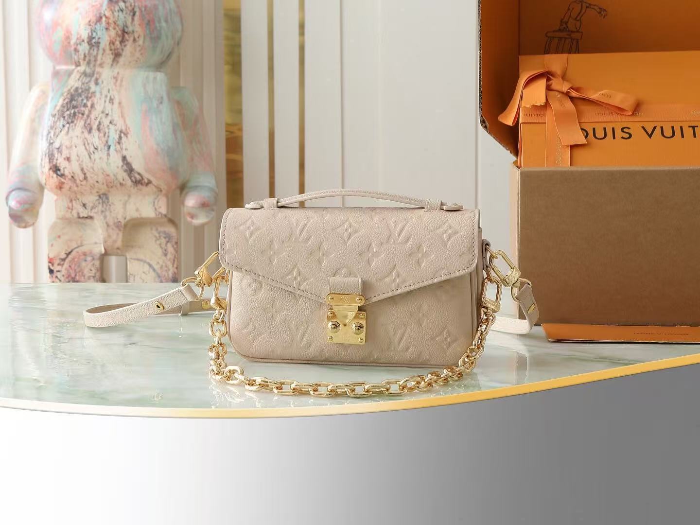 Louis Vuitton 2025 Pochette Métis East West Bag Beige Monogram Empreinte Leather