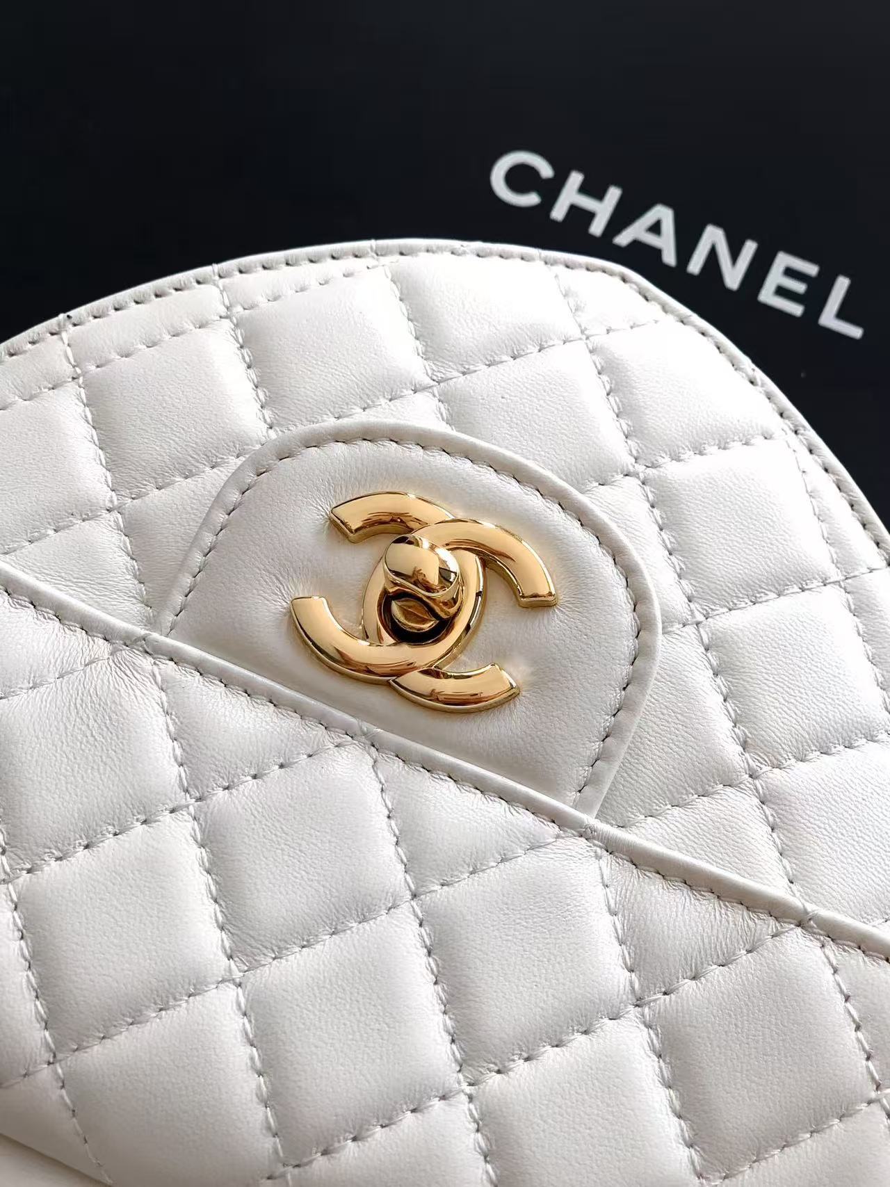 Chanel 2026 Quilted CC In Love Heart Bag White Lambskin