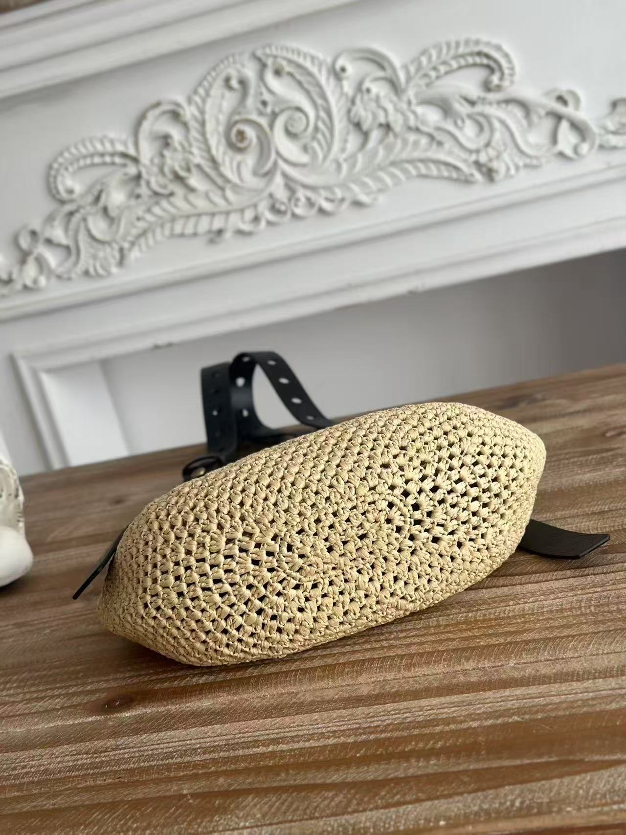 Loewe x Paula's Ibiza Small Punch Hole Hobo Bag Beige Black Raffia Leather