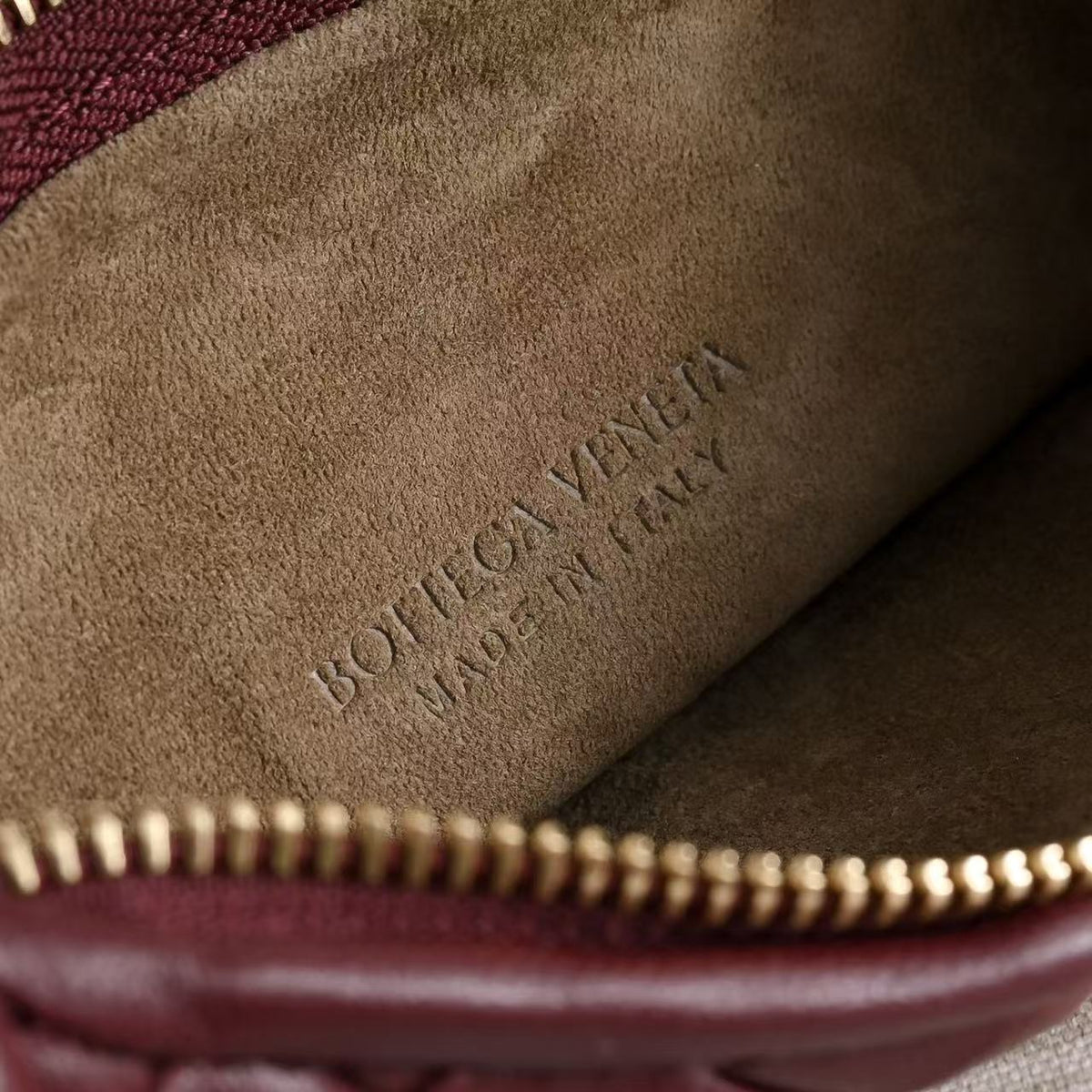 Bottga Veneta 2026 Bag 26cm Burgundy Lambskin