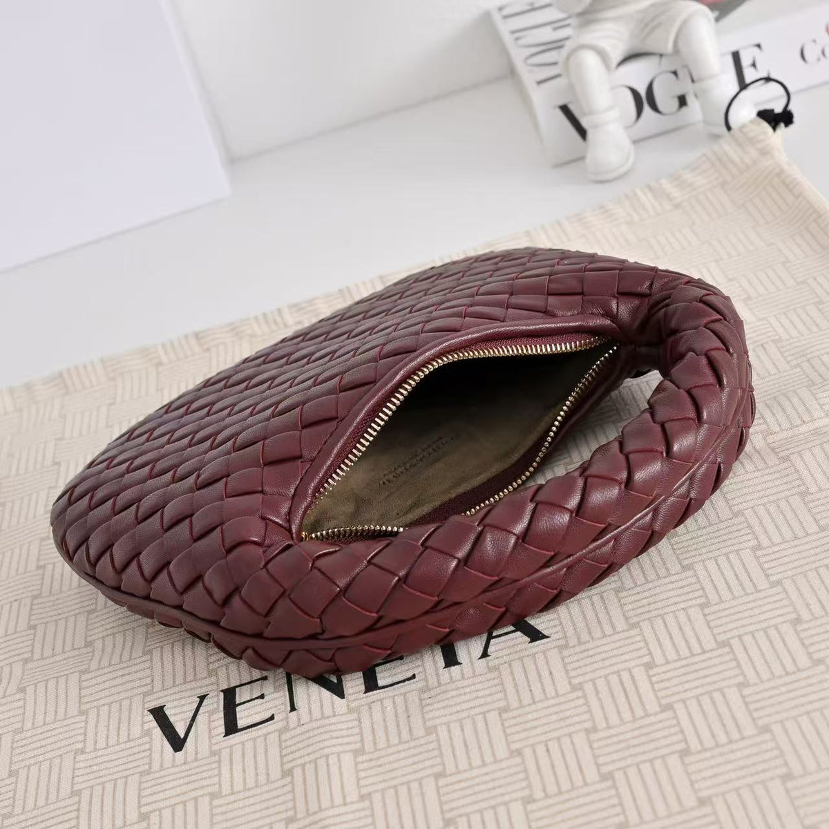 Bottga Veneta 2026 Bag 26cm Burgundy Lambskin