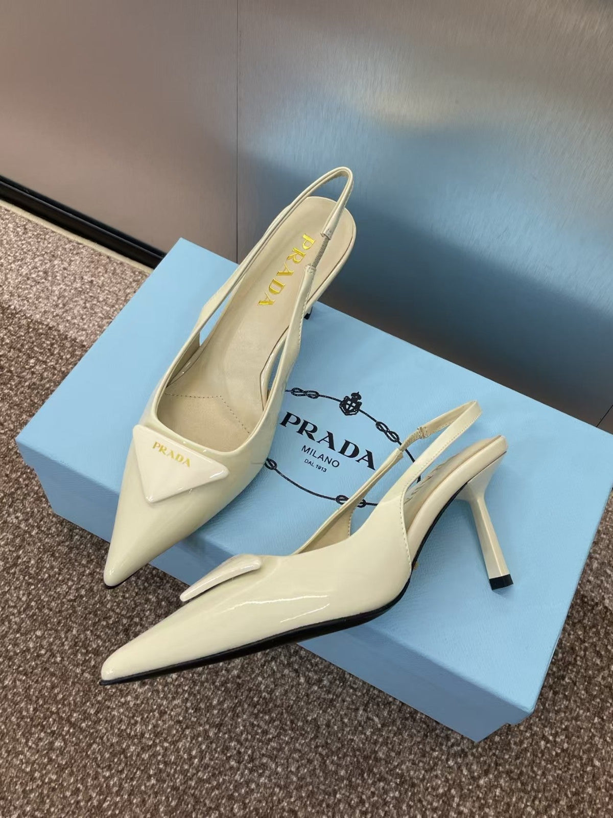 Prada 2026 Logo-Plaque Slingback Pumps 75mm Leather 769775