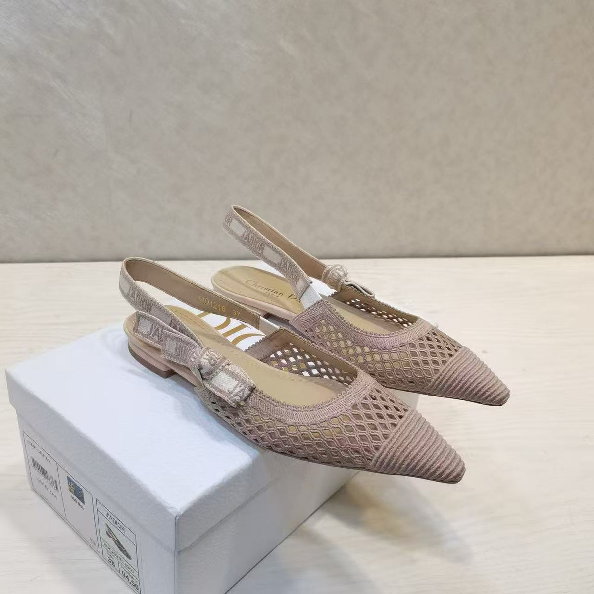 CD 25 J'Adior Slingback Heel Mesh and Leather 237890