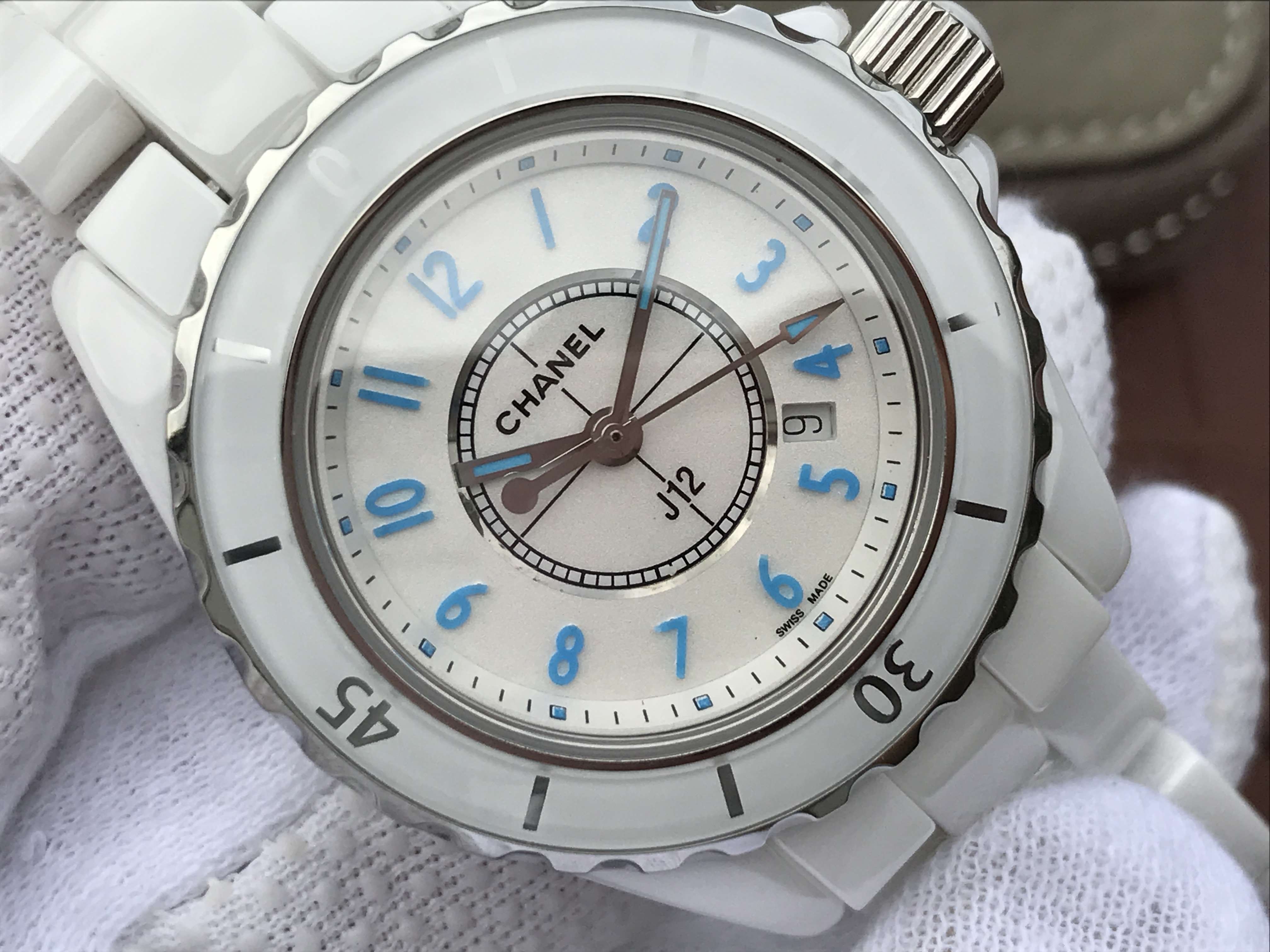 J12 WHITE CERAMIC 33MM BLUE NUMERALS