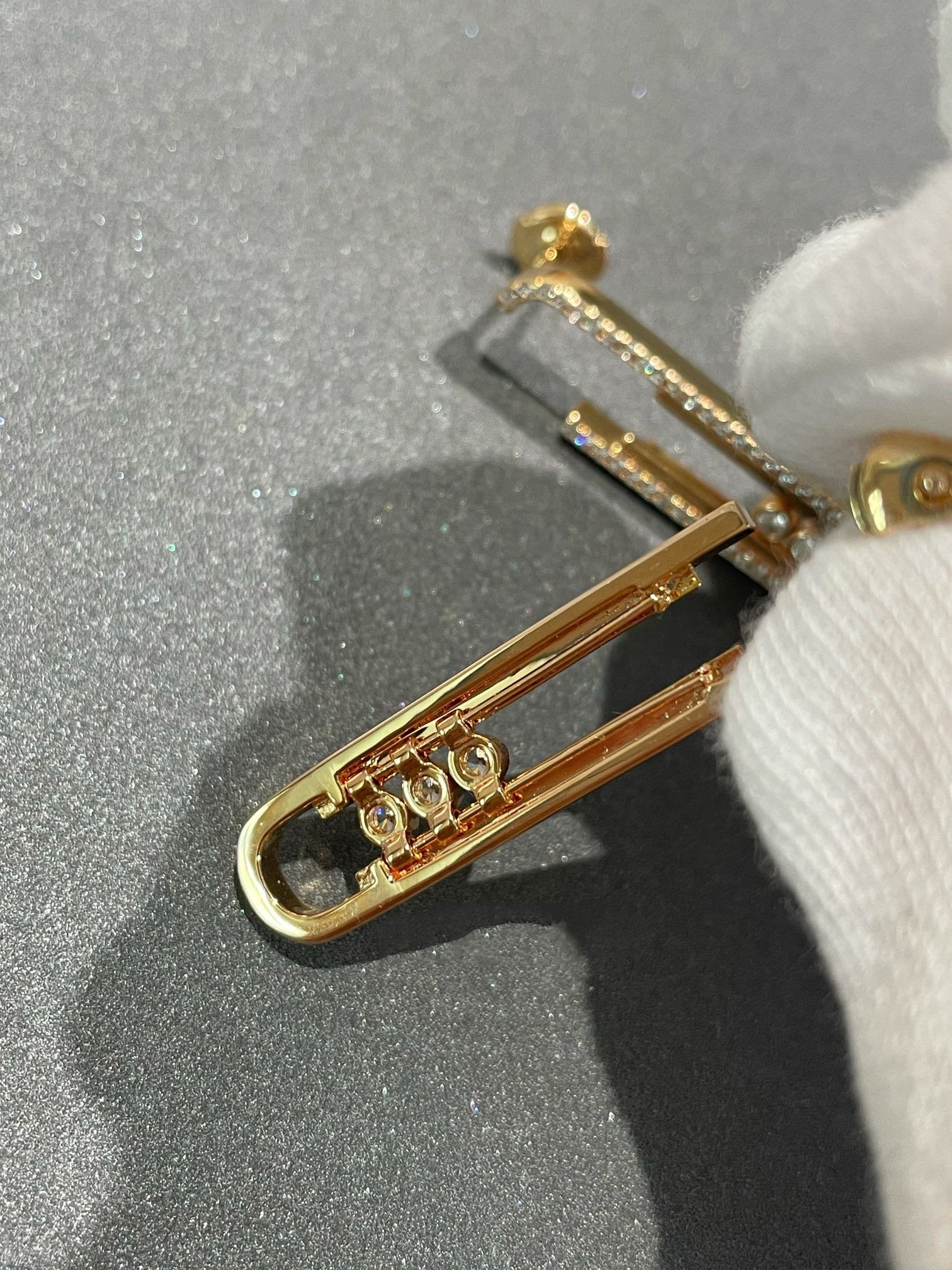 MOVE 10TH PM EARRINGS DIAMOND