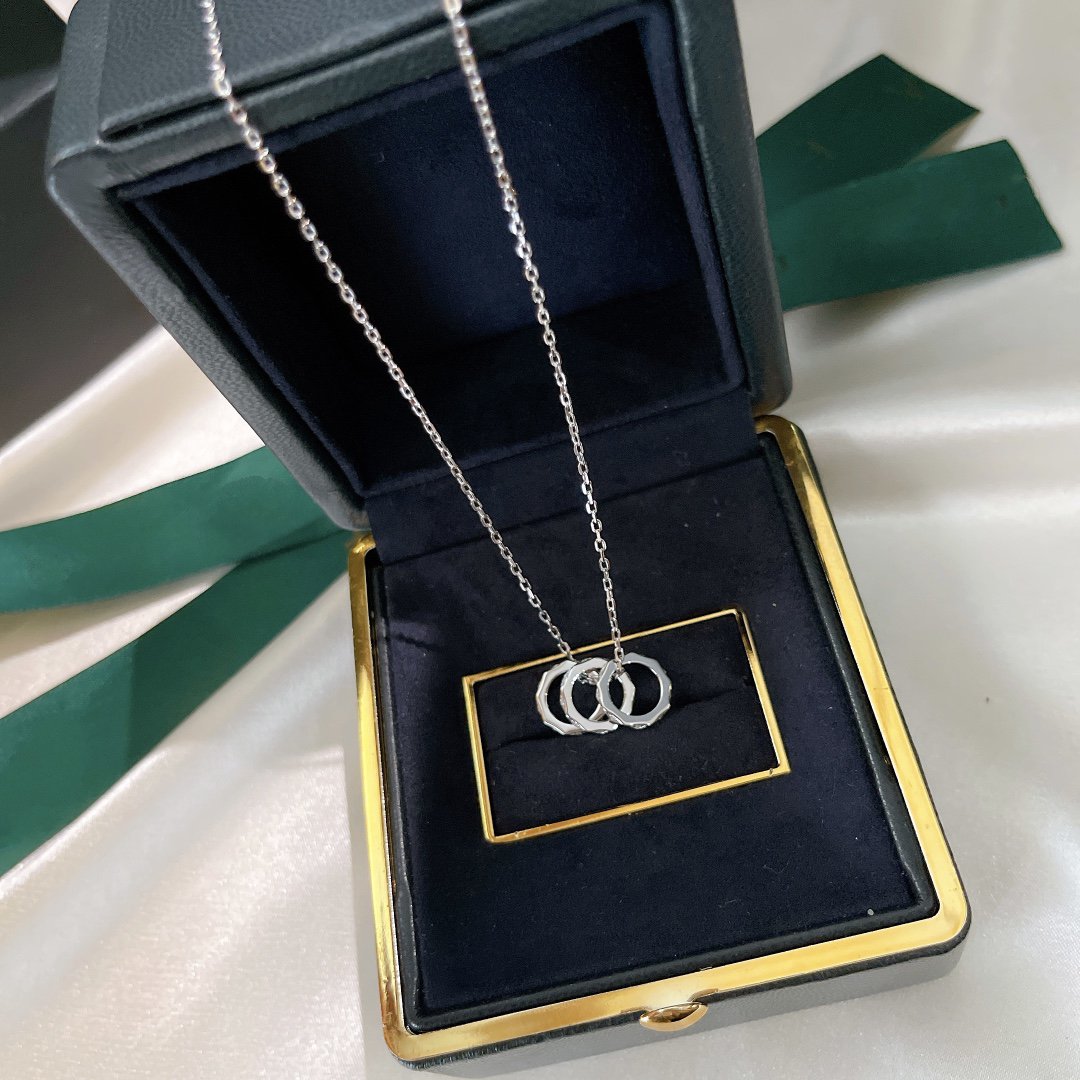 LAURENCE SIGNATURE TRIPLE PAVED SILVER DIAMOND NECKLACE