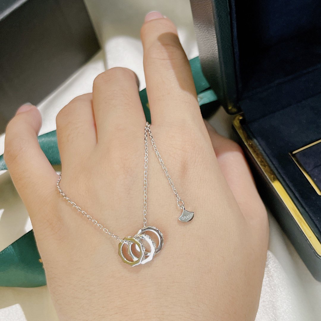 LAURENCE SIGNATURE TRIPLE PAVED SILVER DIAMOND NECKLACE