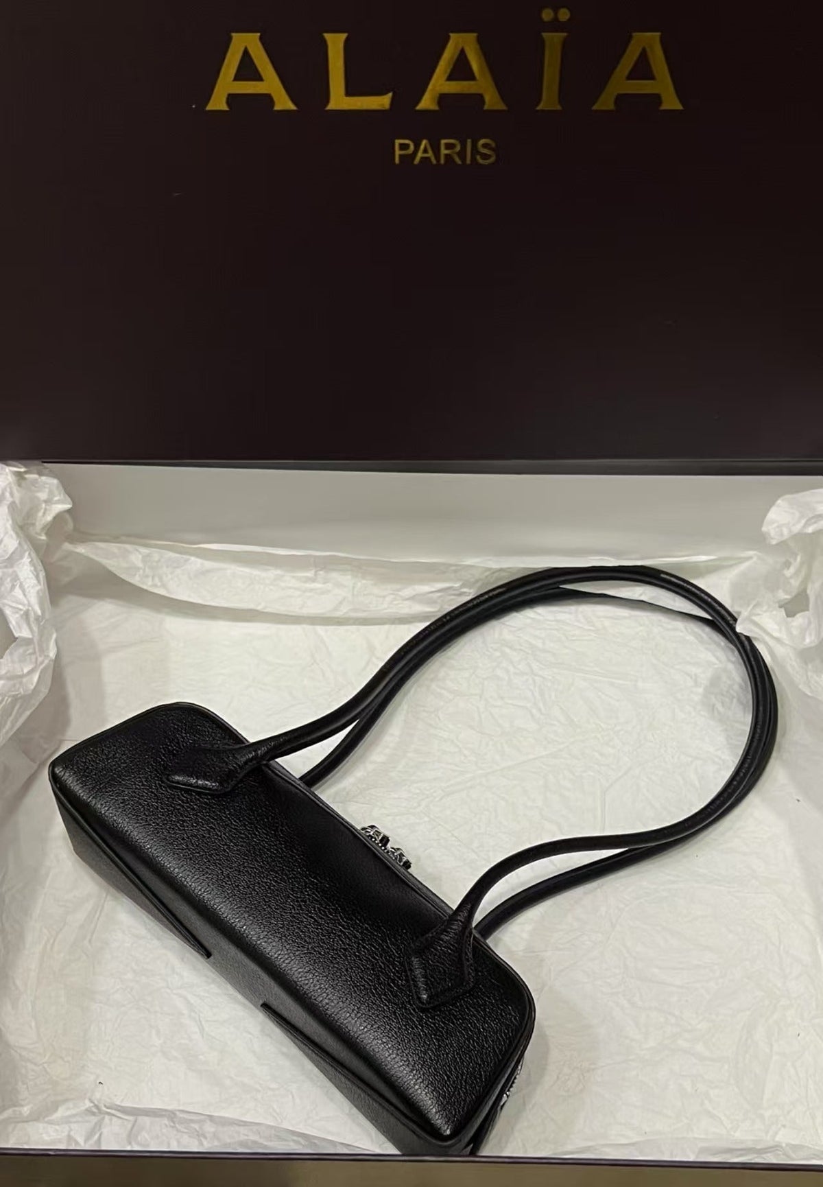 ALAIA 27 Le Teckel Medium Bag Black Lambskin