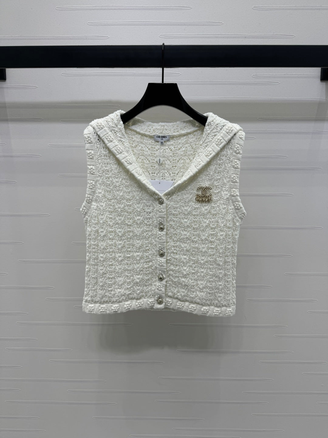 Chanel 2026 Shawl-neck Crochet Knit Sleeveless Vest 366326