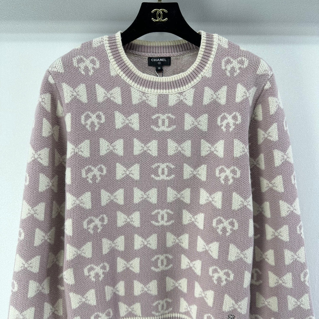 Chanel 2025 Double-C bow Knit Sweater Cashmere 329230