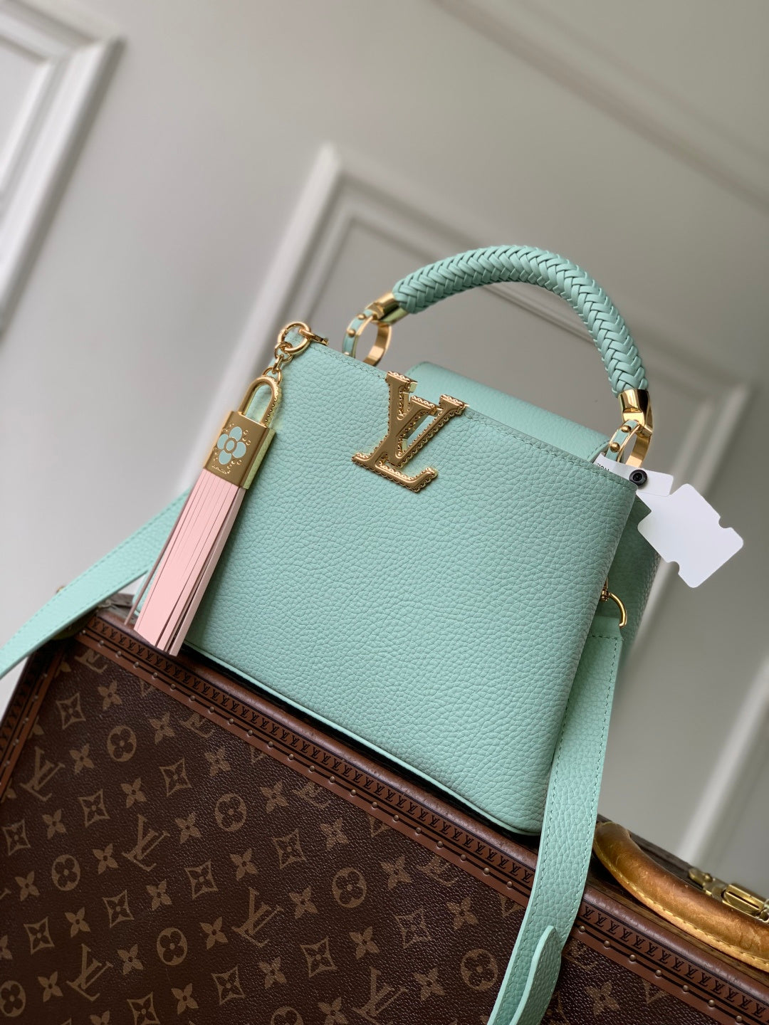 LV 2025  Capucines BB Bag Mint Green Taurillon Leather 347420